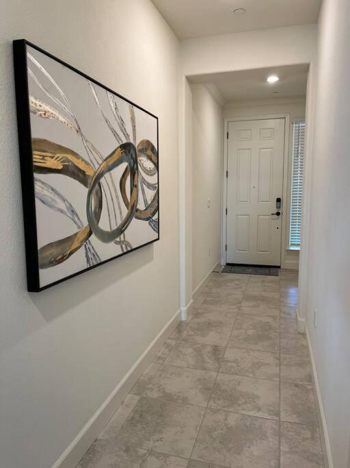 Brand-New, Beautiful & Stylish Home In Sacramento! Luaran gambar