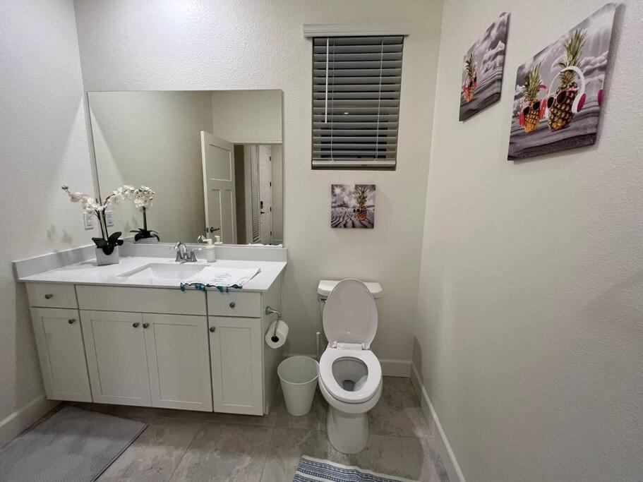 Brand-New, Beautiful & Stylish Home In Sacramento! Luaran gambar