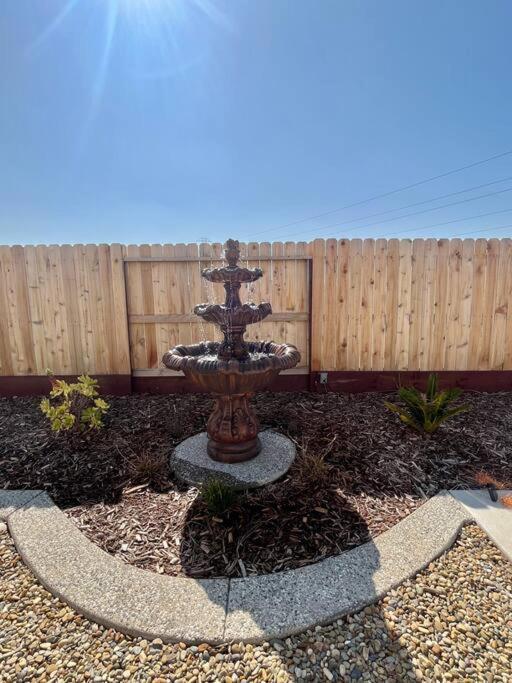 Brand-New, Beautiful & Stylish Home In Sacramento! Luaran gambar